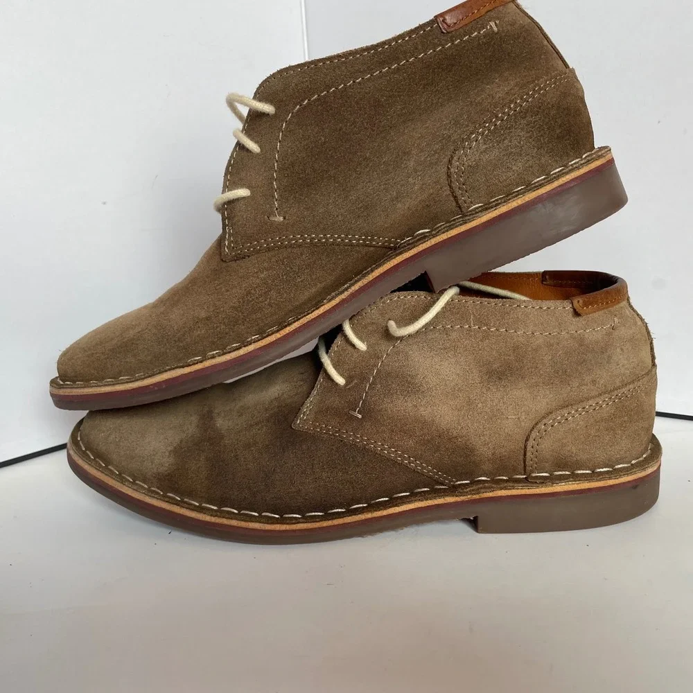Unlisted Kenneth Cole Suede Chukka Boots Brown Lace Up Desert size 9? AS IS